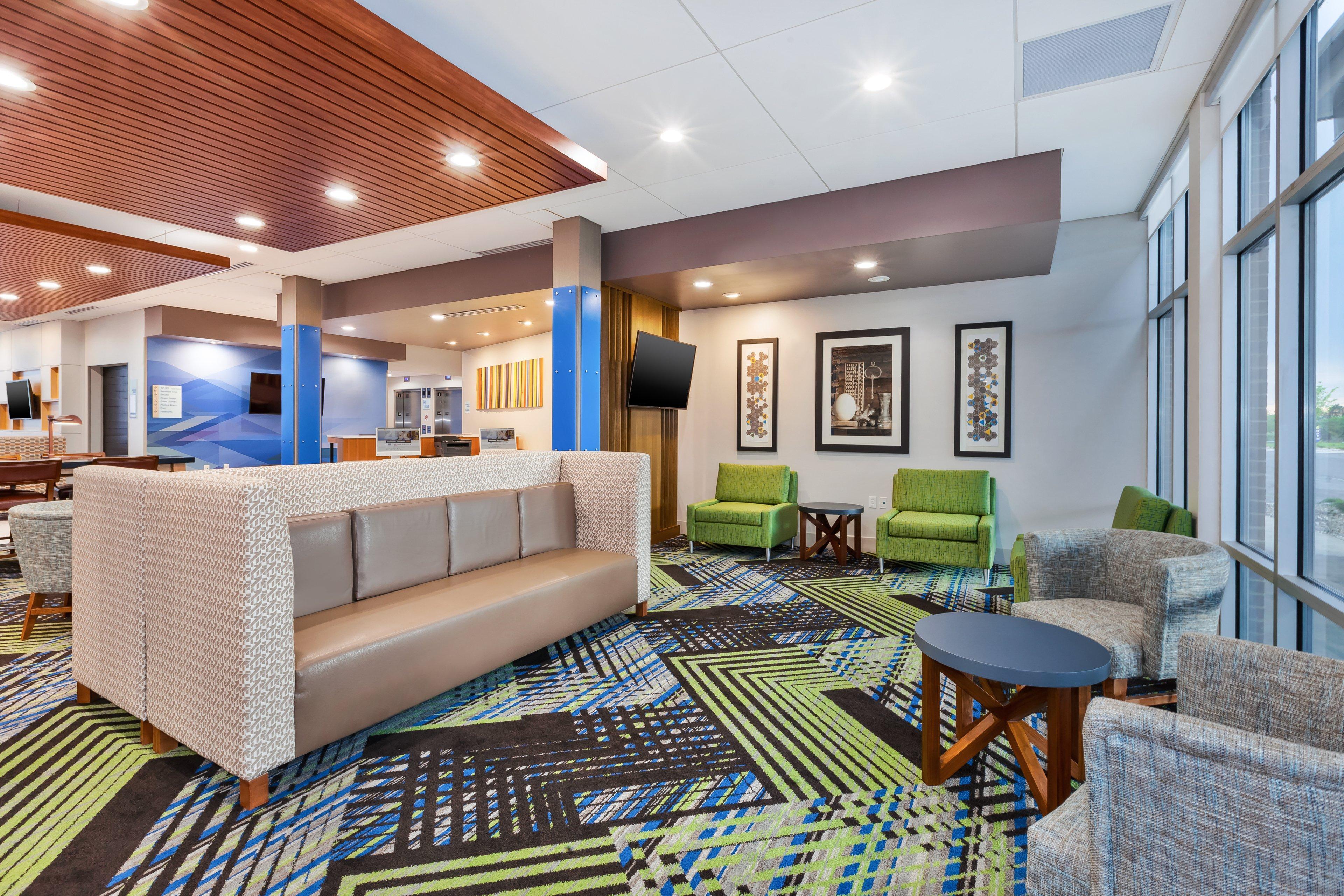 Holiday Inn Express & Suites - Grand Rapids Airport - South By Ihg Eksteriør billede